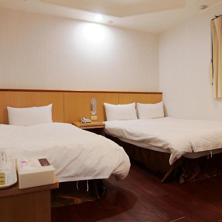 Yi Pin Yuan Hotel Tainan Exterior foto