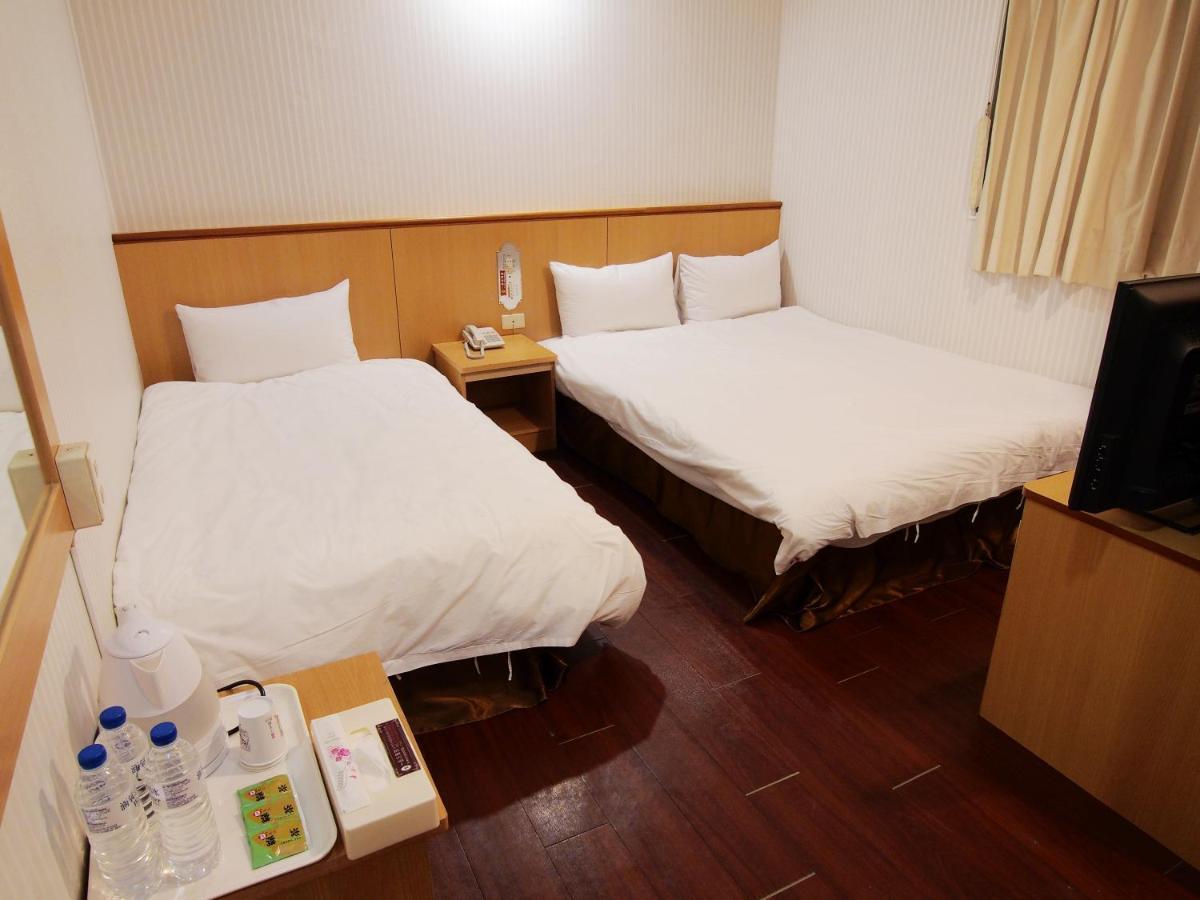 Yi Pin Yuan Hotel Tainan Exterior foto