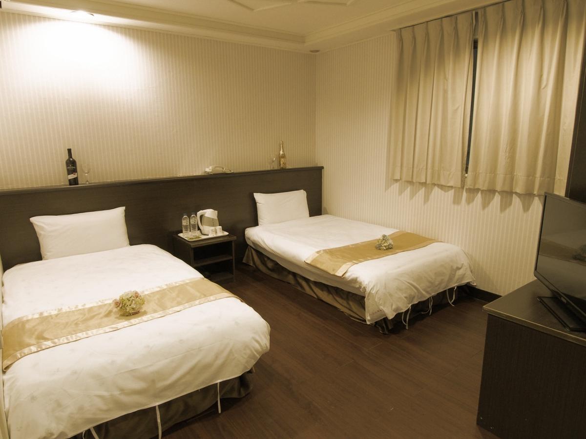Yi Pin Yuan Hotel Tainan Exterior foto