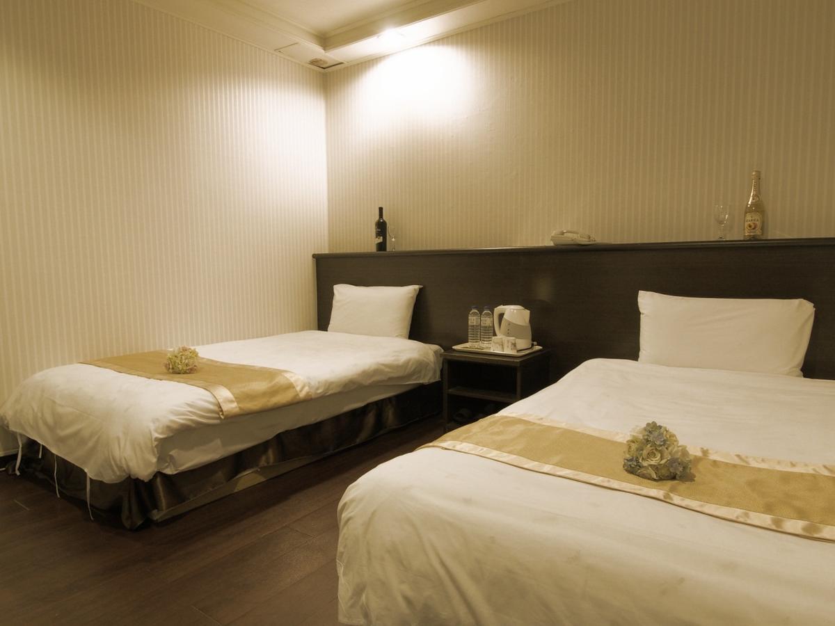 Yi Pin Yuan Hotel Tainan Exterior foto